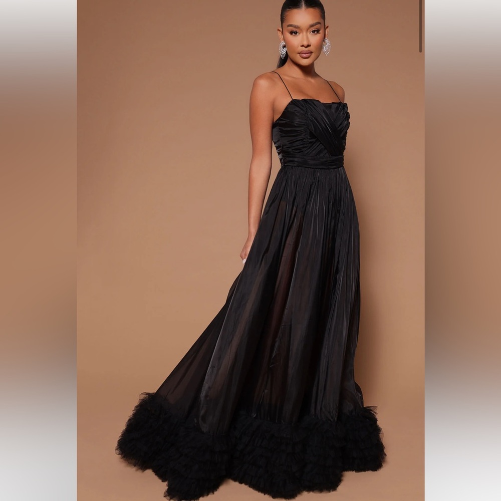Fashion Nova Irina Maxi Dress